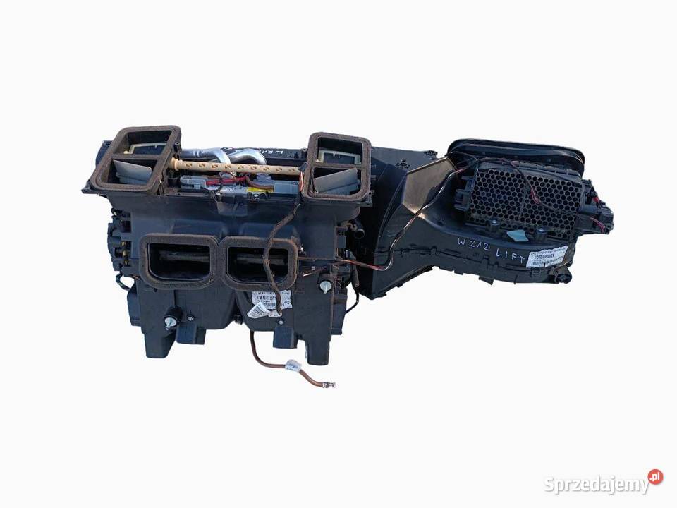 NAGRZEWNICA MERCEDES W212 LIFT A2128305160