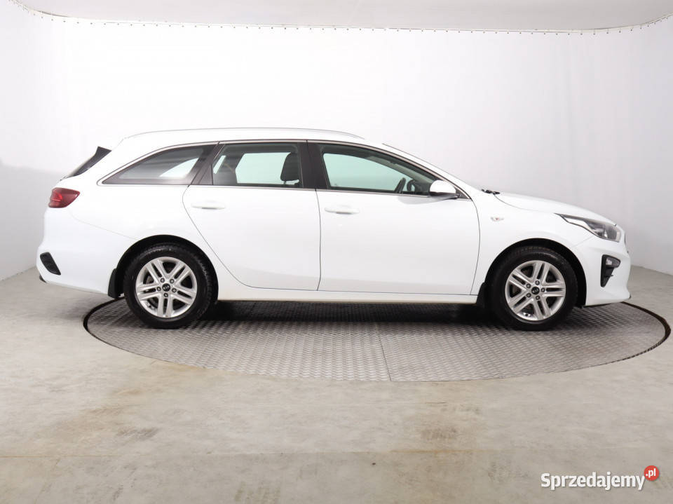 Kia Ceed 16 CRDi MHEV komputer pokładowy śląskie Katowice