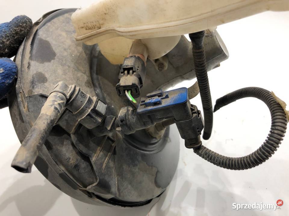 SERWO HAMULCOWE CITROEN C3 III 9811514380 sprzedam