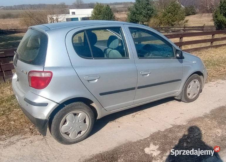 Sprzedam Toyota Yaris 13 automat 2000 sprawna 1299cm3 sprzedam