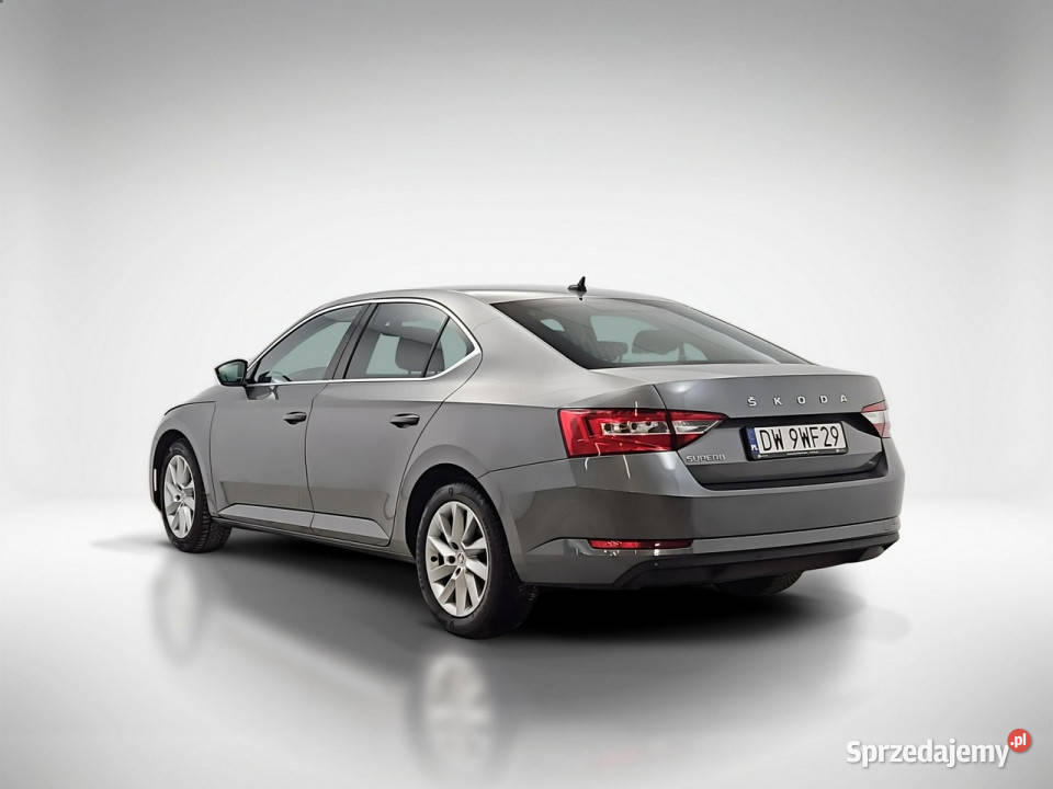 koda Superb 20 TDI SCR Ambition DSG Z Polskiego autoalarm Warszawa