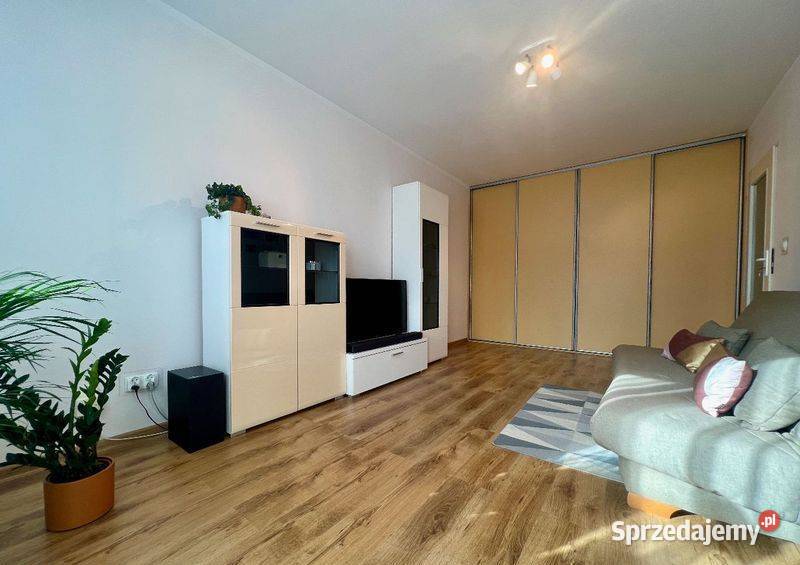 2pok 52met Poleskiej BALKONGARAŻWINDA Wrocław blok