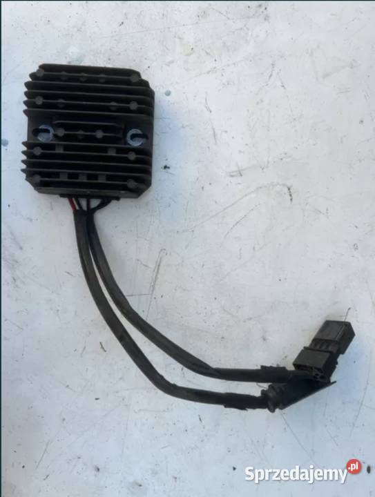 Regulator napięcia BMW G310 BMW GR ABS 2019r Regulatory napięcia wielkopolskie