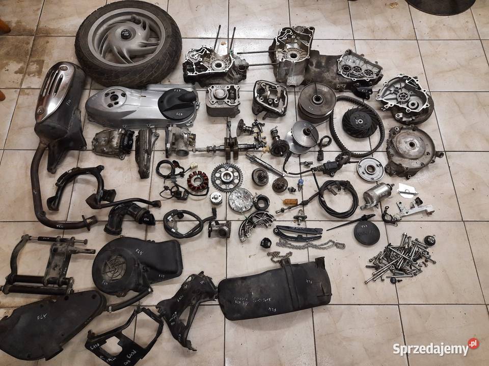 Piaggio FLY 3V silnik części Wał koło cylinder Jelenia Góra