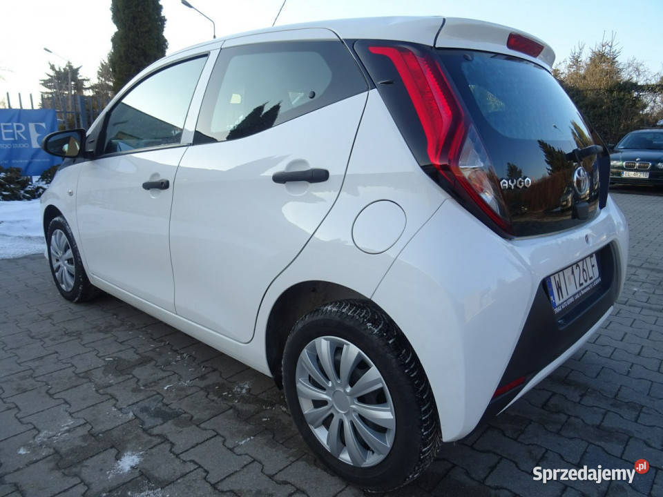 Toyota Aygo 10 72KrajowyNiski przebieg Zadbany serwisowany w ASO Łódź