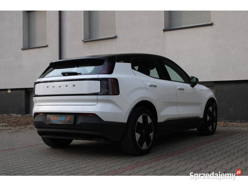 Volvo EX30 2024 prod SALON BEZWYPADKOWY