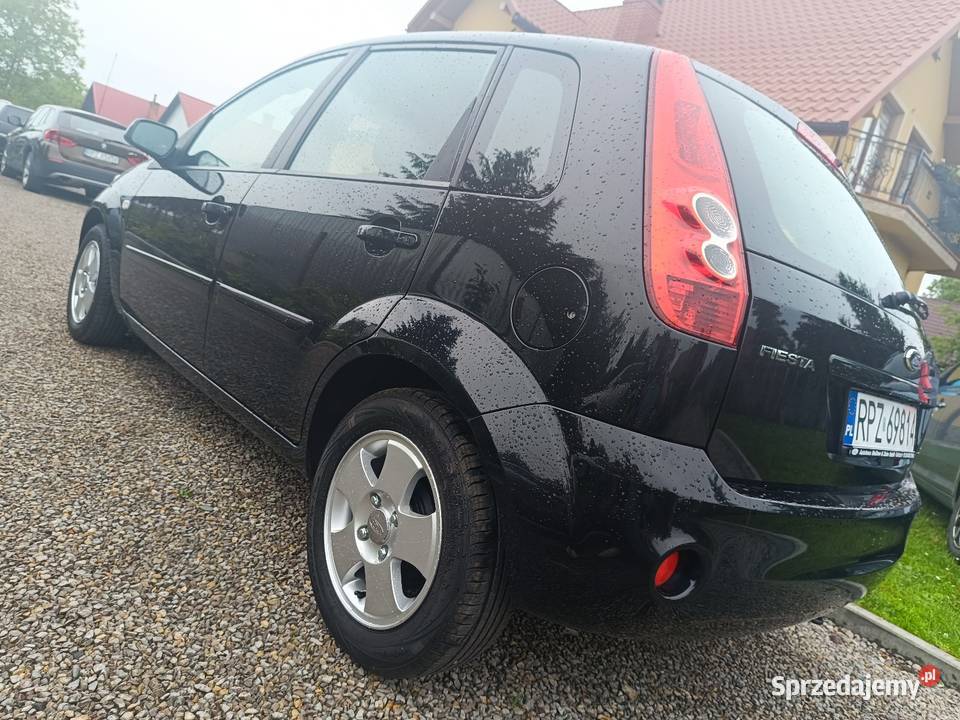 Ford Fiesta MK6 13 70 2008 156000 z Niemiec podkarpackie Przeworsk