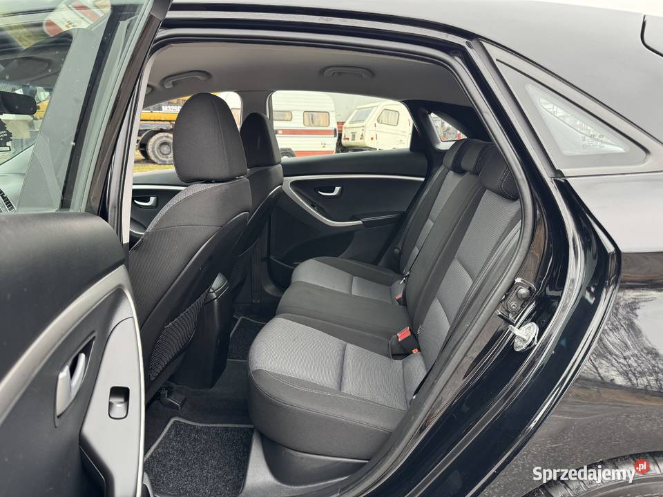 Hyundai i30 14 BENZYNA Klimatronik Ledy autoalarm