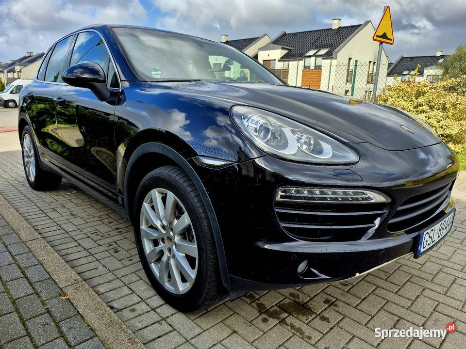 Porsche cayenne salon Polska bezwypadkowy stan aluminiowe felgi pomorskie Słupsk sprzedam