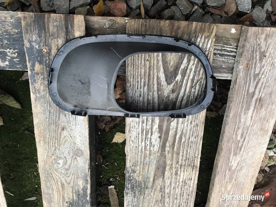 Citroen C3 III prawa ramka halogena 9813344677 Rzeszów