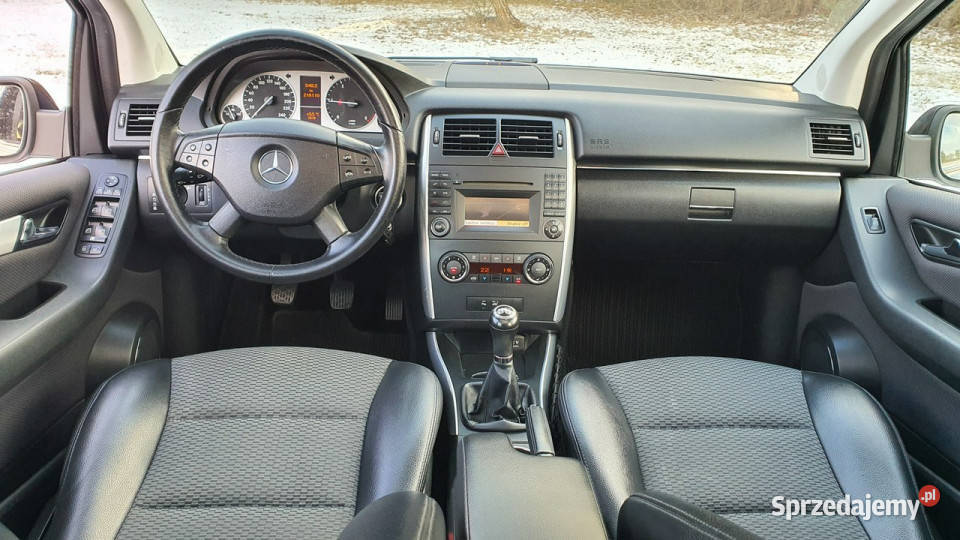 Mercedes B 200 20 CDI 140 LIFT Climatronic komputer pokładowy Mercedes-Benz Chmielnik