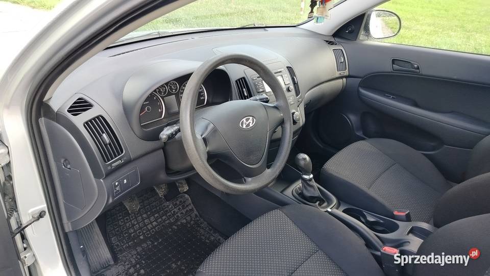 Hyundai i30 CW kombi 14 benzyna nieuszkodzony Lesko sprzedam