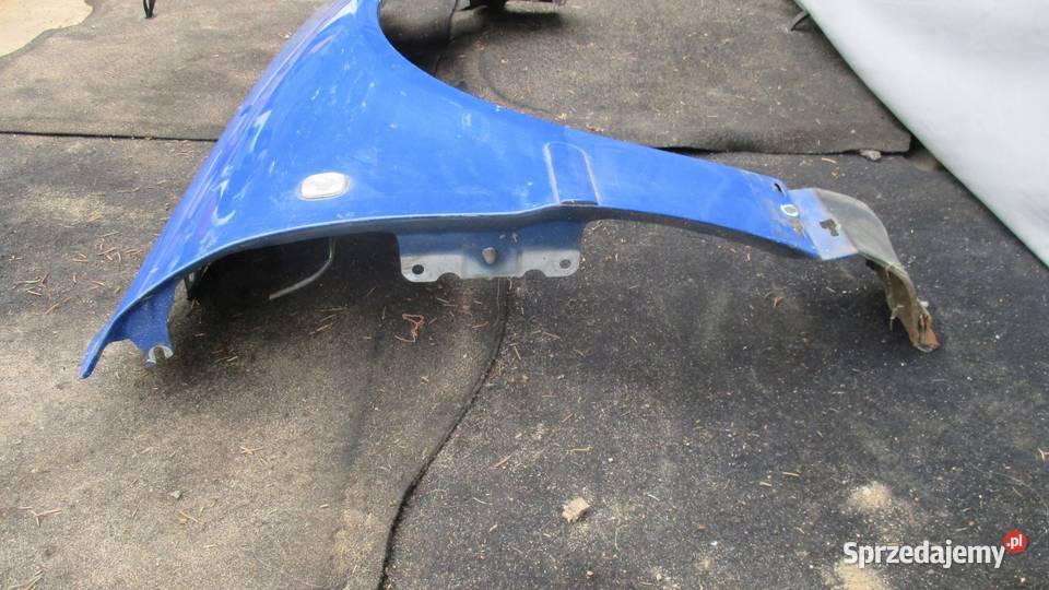 AUDI A4 S4 B5 99r błotnik prawy przód świętokrzyskie