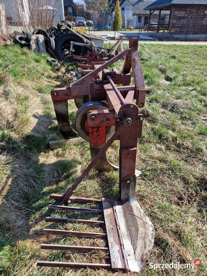 Głębosz trzyłapowy z przystawką nieuszkodzony Karmanowice