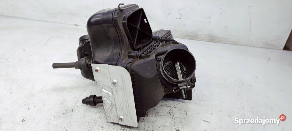 OBUDOWA FILTRA POWIETRZA AUDI A4 B8 A5