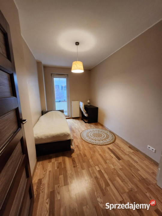 Duże mieszkanie na Woli osCzyste BEZPOŚREDNIO internet Sprzedaż