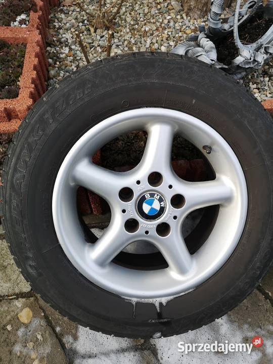 sprzedam komplet alufelg do bmw e39 Średnica 15" śląskie Piekary Śląskie