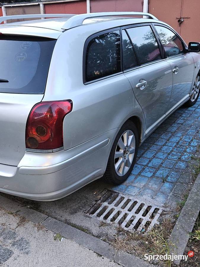 Toyota Avensis kombi 2003r 20 diesel d4d 116 aluminiowe felgi Toyota Lubin