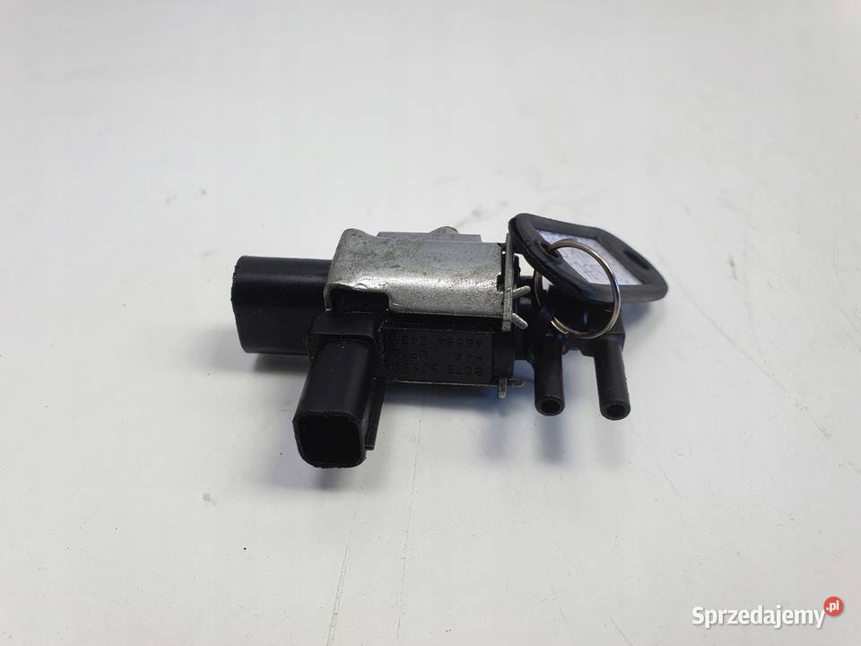 Ford C 18 16V ZAWÓR PODCIŚNIENIA BS7E9J559AA Rudka