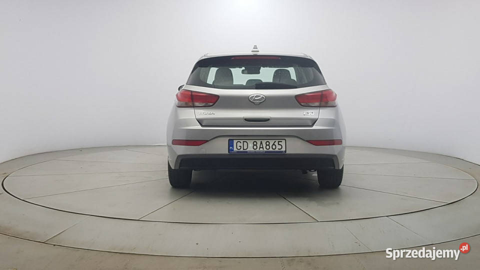 Hyundai i30 15 DPI Classic Z polskiego salonu Warszawa