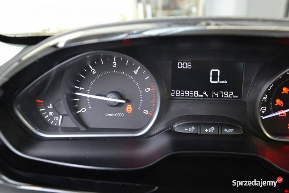 Peugeot 208 16 HDi 100 KLIMATYZACJA radio Rok produkcji 2015 208 Kęty