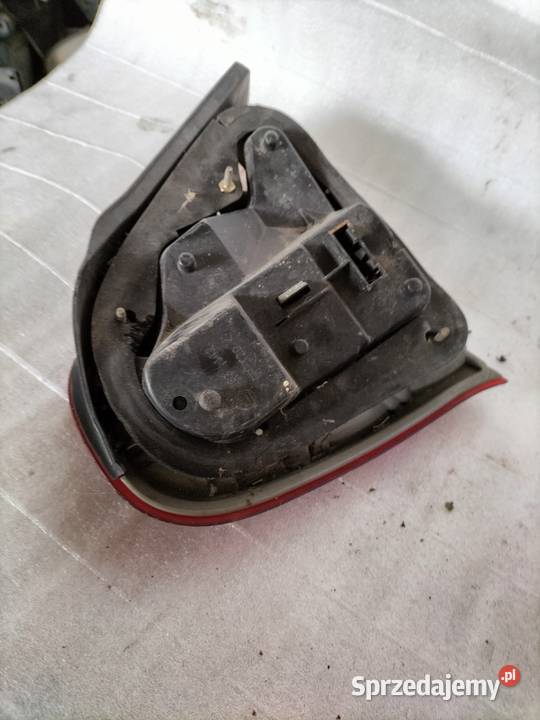 LAMPA TYŁ PRAWA Rover 75 Kamień-Kolonia