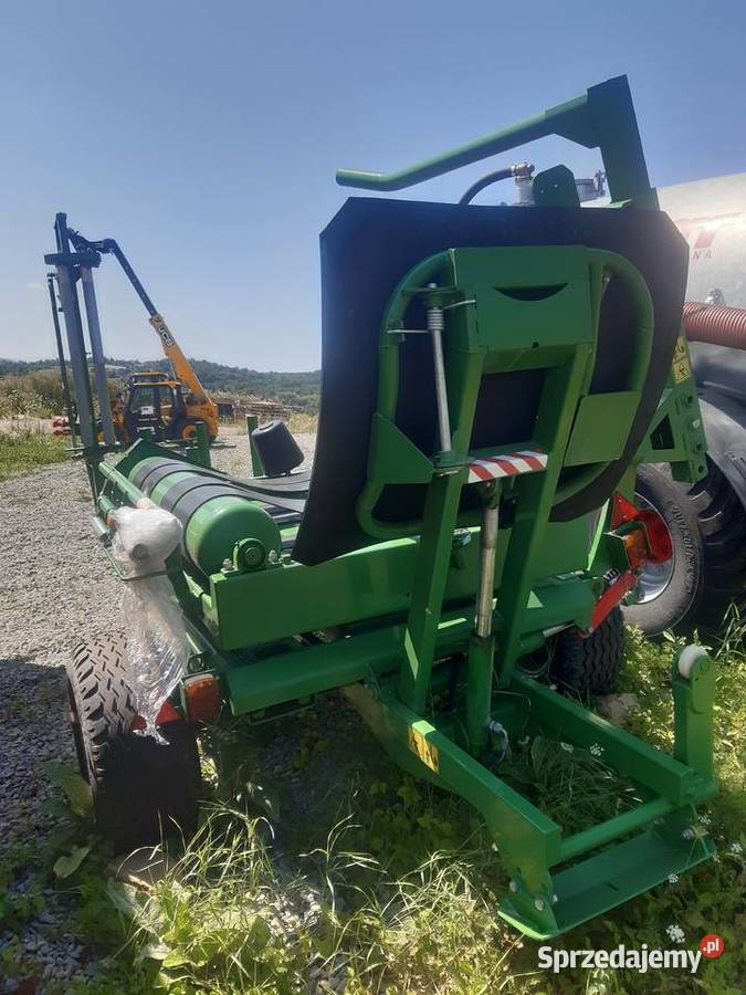 Owijarka samozaładowcza Pronar z245 podkarpackie Czerteż