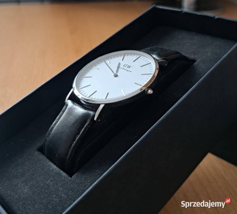 Sprzedam używany zegarek Daniel Wellington Męskie Ryki
