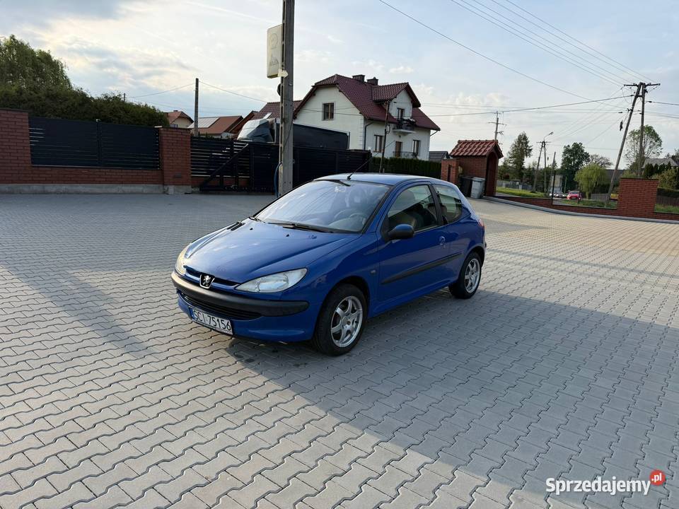 Peugeot 206 benzyna 14 2002 1400cm3 małopolskie Baczyn