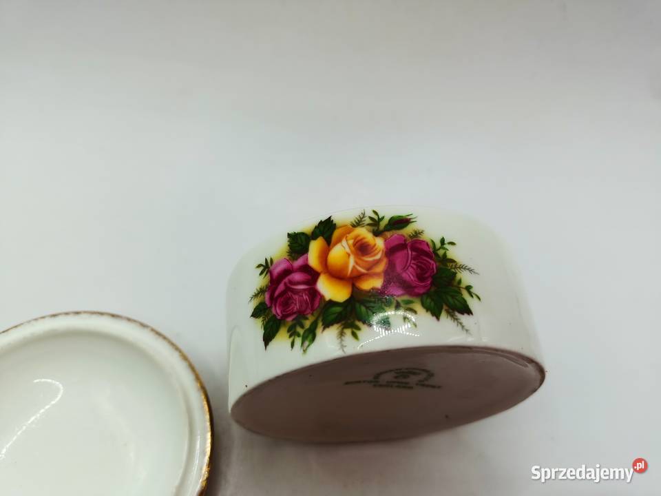 Puzderko szkatułka na drobiazgi róże England Zamość