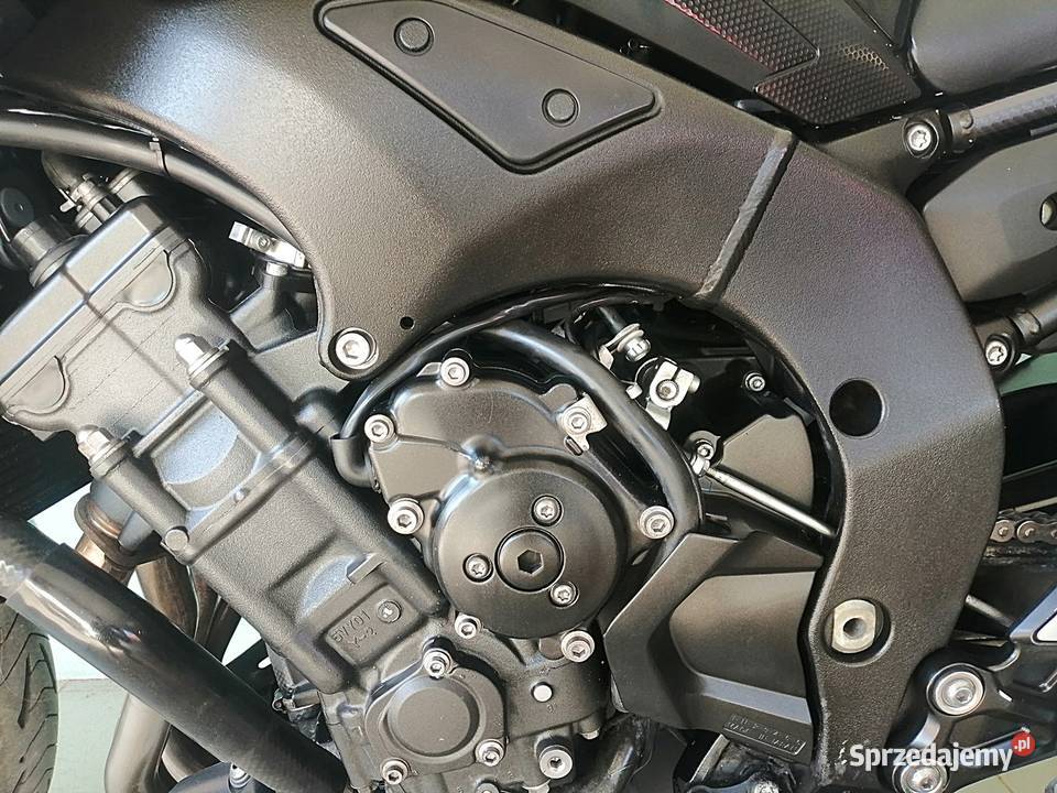 Silniksłupekna części Yamaha FZ8 sprzedam
