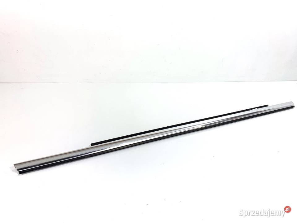 LISTWA ZGARNIAJĄCA TYŁ LEWY AUDI Q5 8R