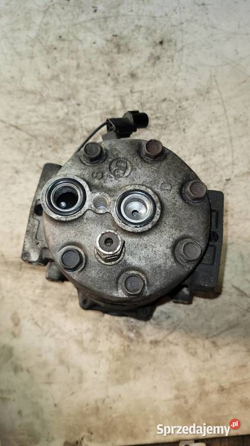 Kompresor klimatyzacji Mitsubishi Carisma osobowe mazowieckie Łagów