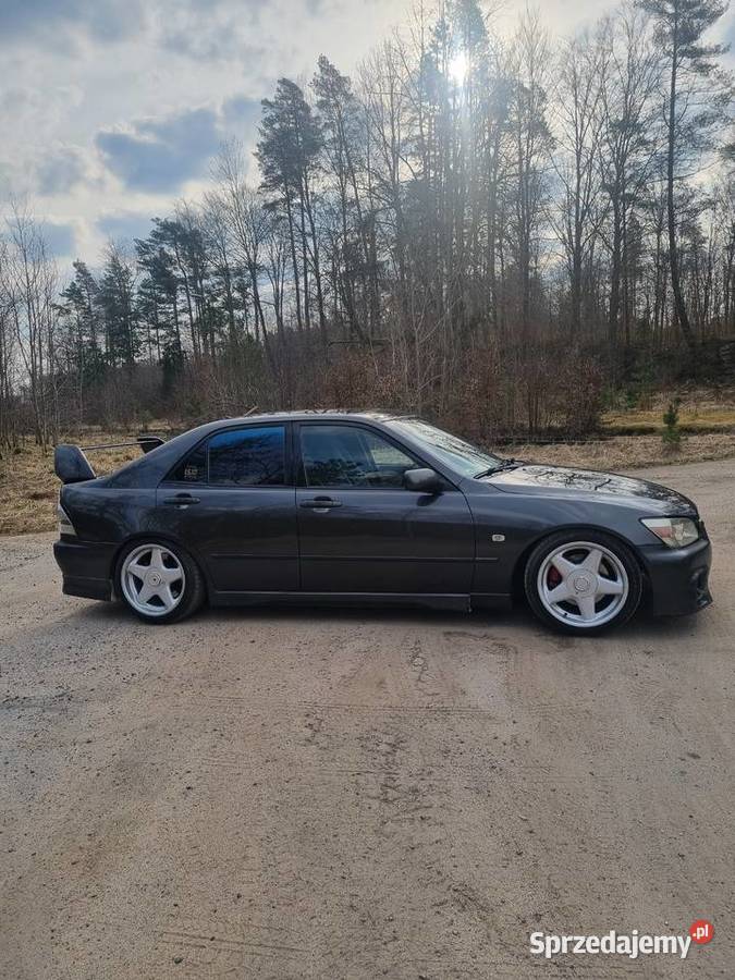 Lexus is 200 Sierakowice sprzedam