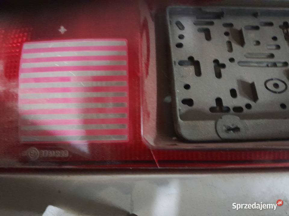 Audi 90 b3 tylna klapa z blendą małopolskie Wiśniowa