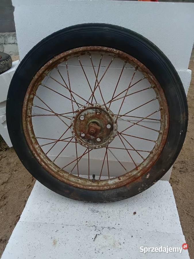 Koło z oponą WFM WSK Milejewo