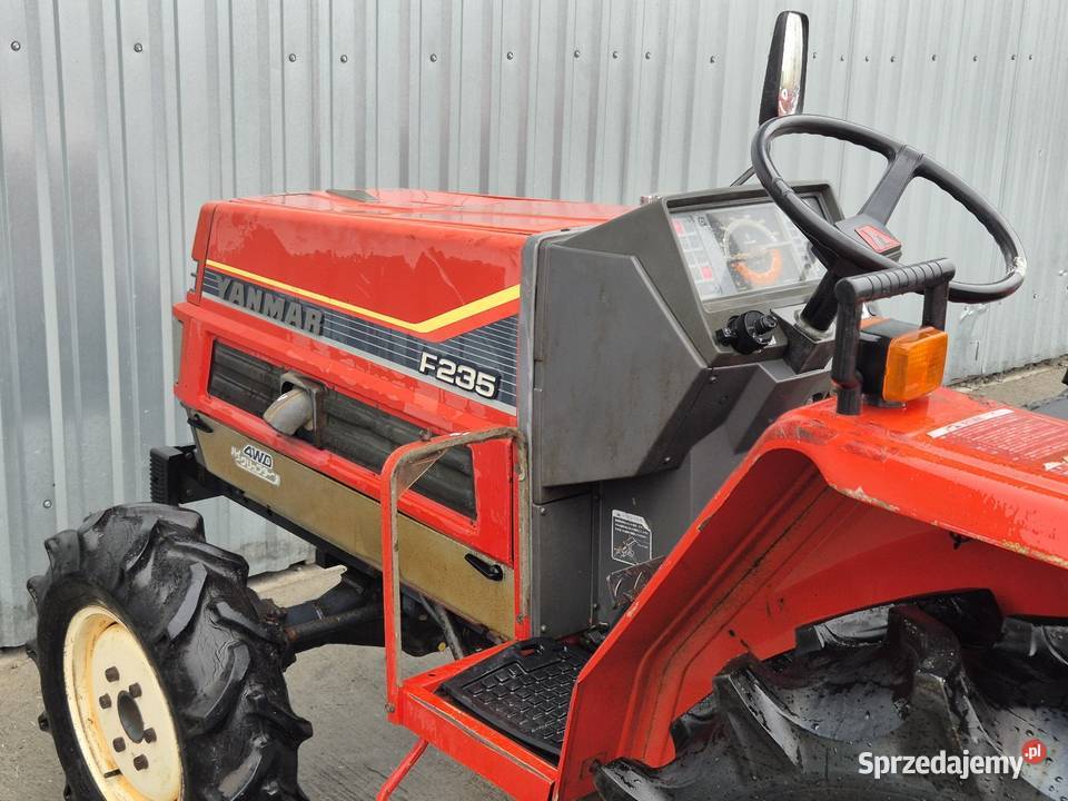 Traktorek traktor YANMAR F235D 23 44 z Małuszyn