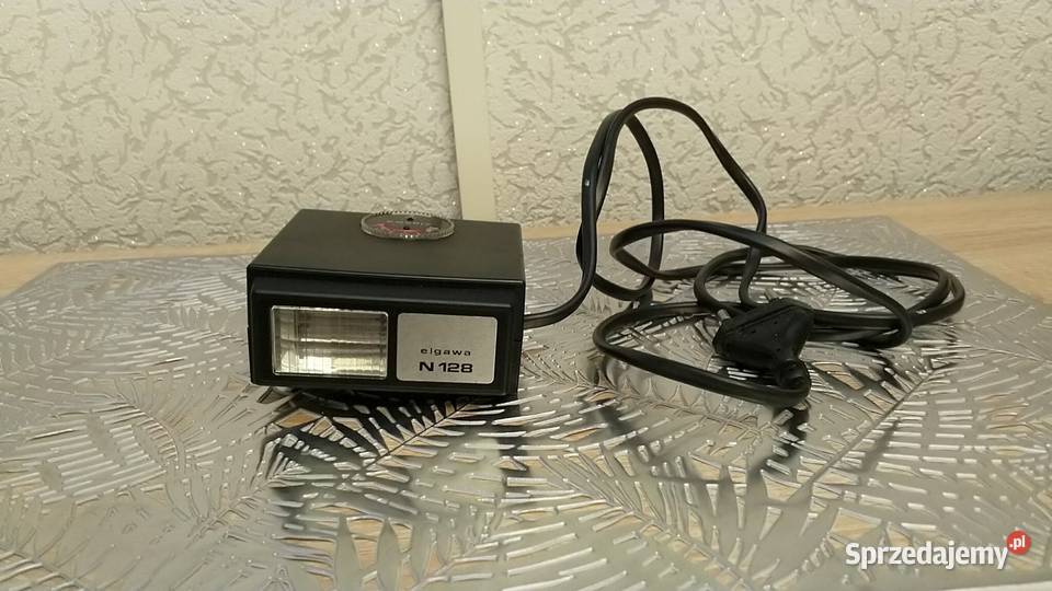 Niegdysiejsze aparaty foto lampy błyskowe Aparaty śląskie