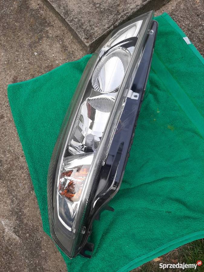 REFLEKTOR RENAULT LAGUNA PRAWY PRZEDNI 2002 Chocianów