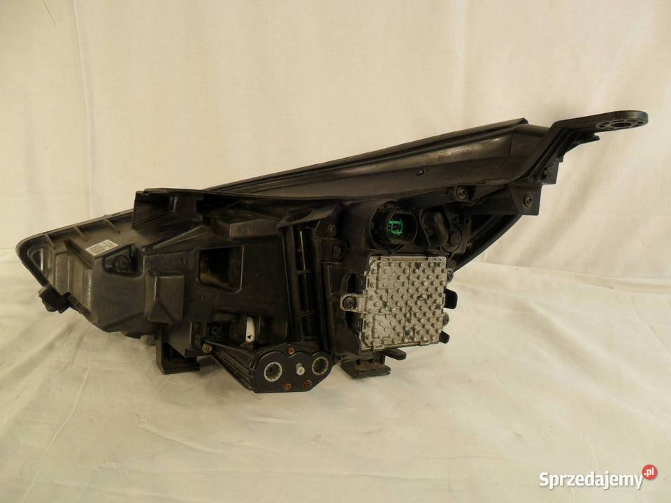 REFLEKTOR PRZÓD STRONA PRAWA HYUNDAI I30 Nowy Tomyśl