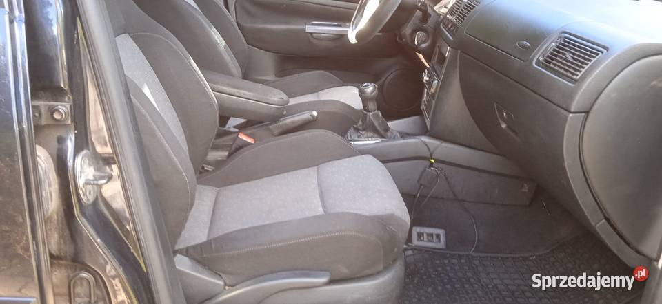 GOLF 4 16 BENZYNA Chełmża