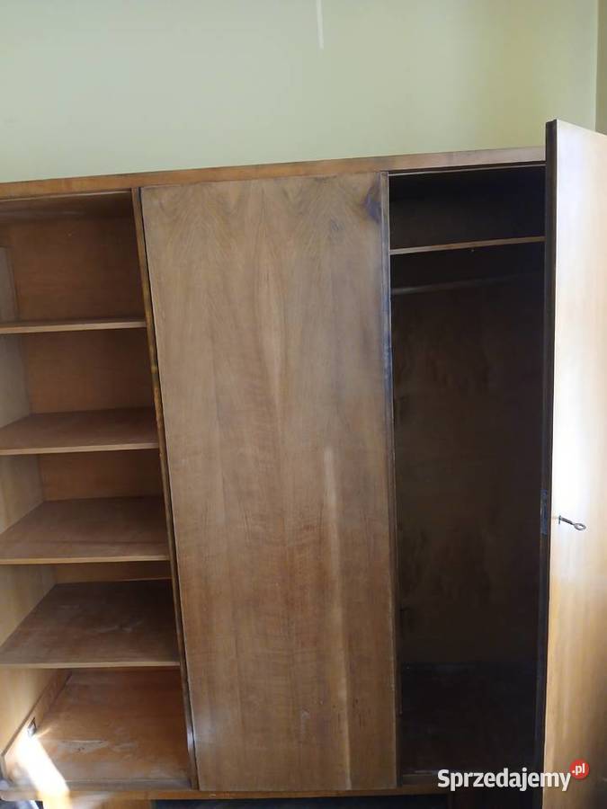 Szafa trzydrzwiowa Warszawa