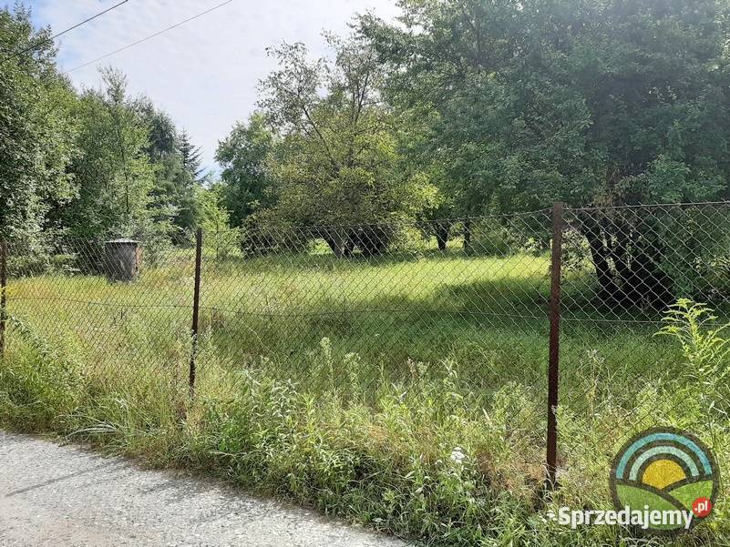 Płaska kształtna 18arowa działka bud k Krakowa