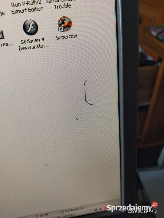 komputer monitor pad głośniki klawiatura myszka Narama