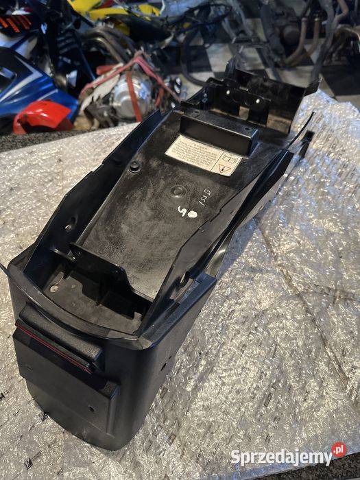 Błotnik Tył Nadkole Triumph Sprint 955I RS 9804 Poznań sprzedam