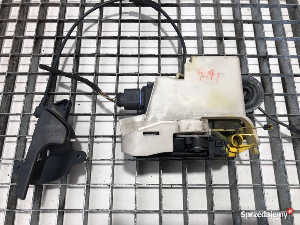 ZAMEK DRZWI LEWY PRZÓD VW TRANSPORTER T5 Bus osobowe