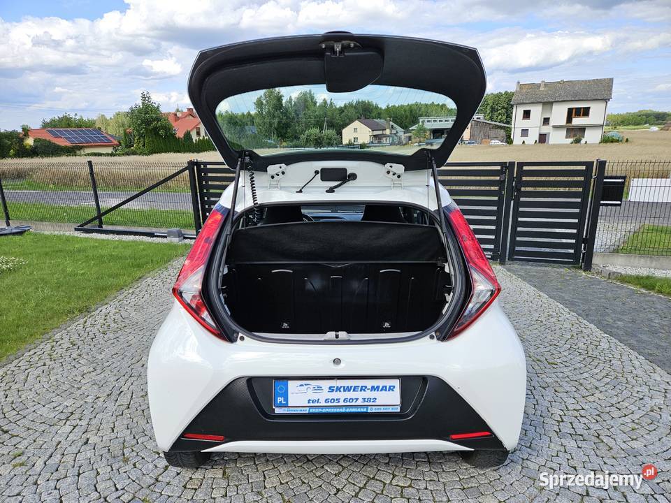 TOYOTA AYGO SalonPL 1WŁ 2020 10 LPG 72 160919 pierwszy właściciel Sieradz