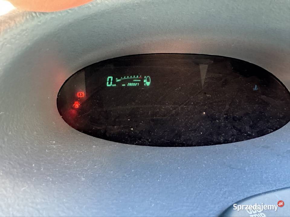 Sprzedam Toyotę yaris 10 benzyna klimatyzacja Płock