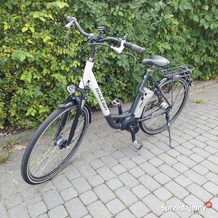 Rower damski miejski elektryczny Raleigh mały Rowery elektryczne Kruszyn