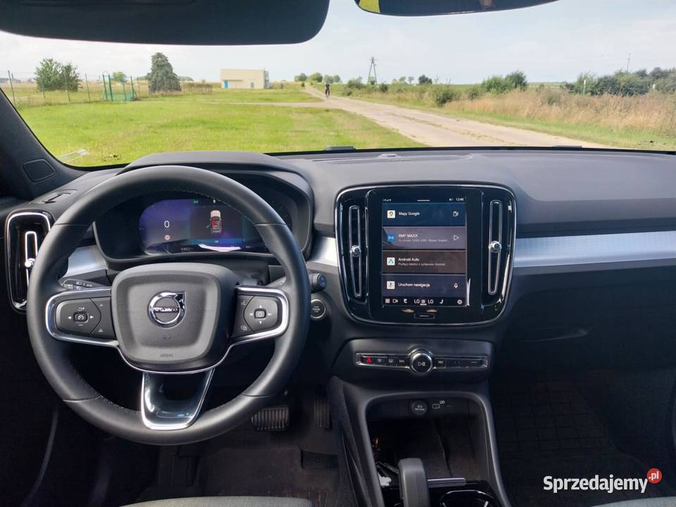VOLVO xc40 2024 automatyczna
